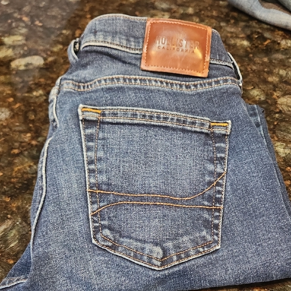 Hollister Men's Slim Straight Blue Jeans 30x32